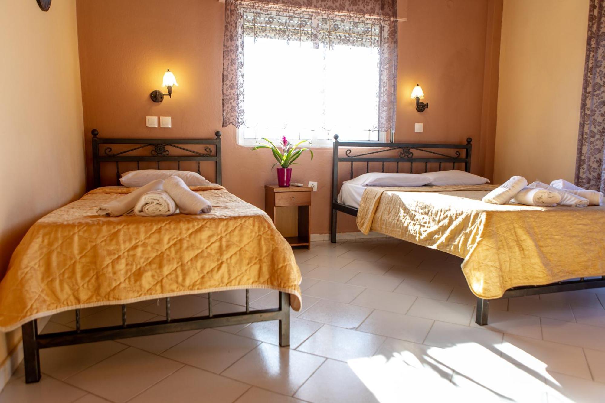 Xenia Palace Luxury Apartments Vrasná エクステリア 写真