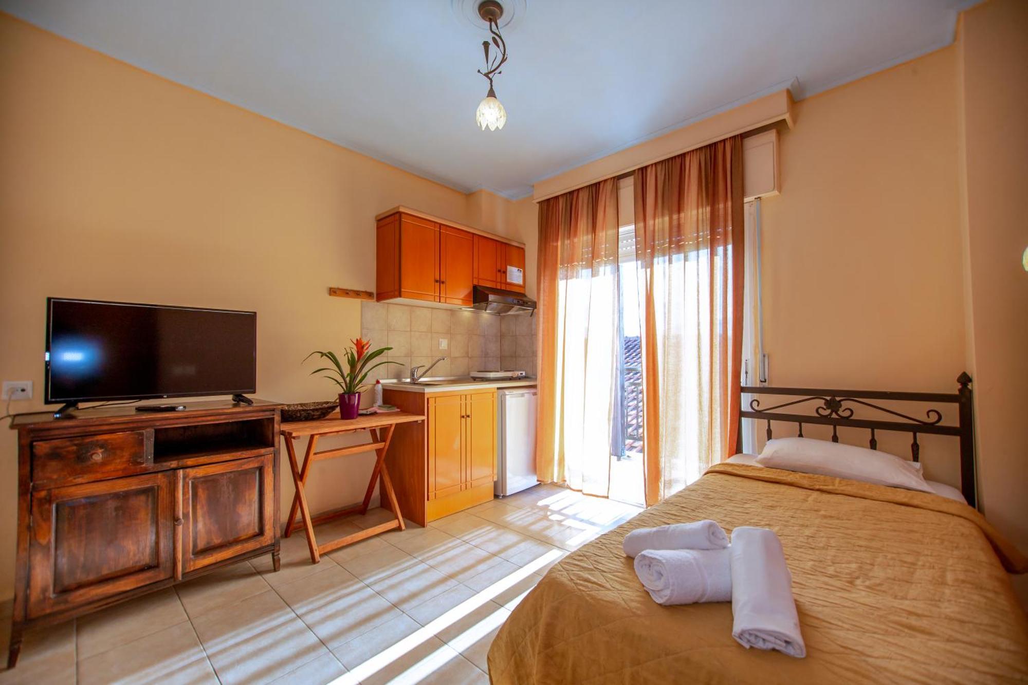 Xenia Palace Luxury Apartments Vrasná エクステリア 写真