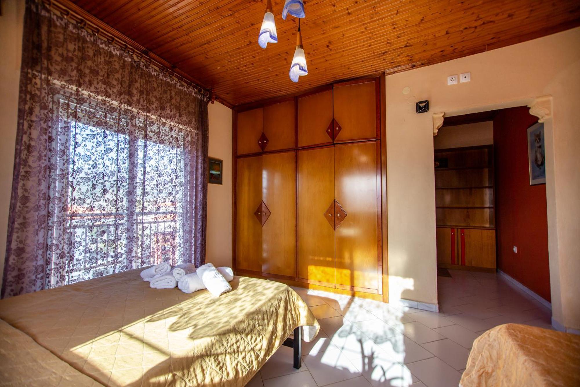 Xenia Palace Luxury Apartments Vrasná エクステリア 写真