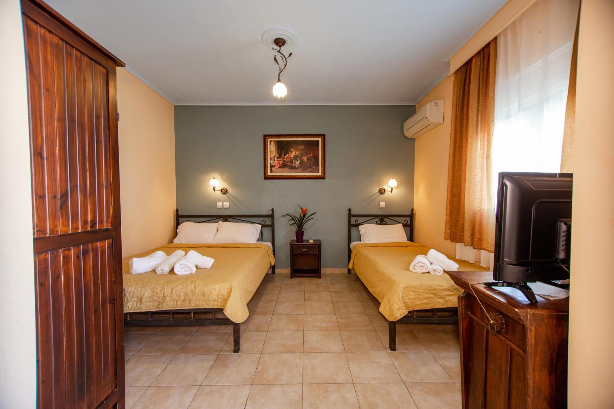 Xenia Palace Luxury Apartments Vrasná エクステリア 写真