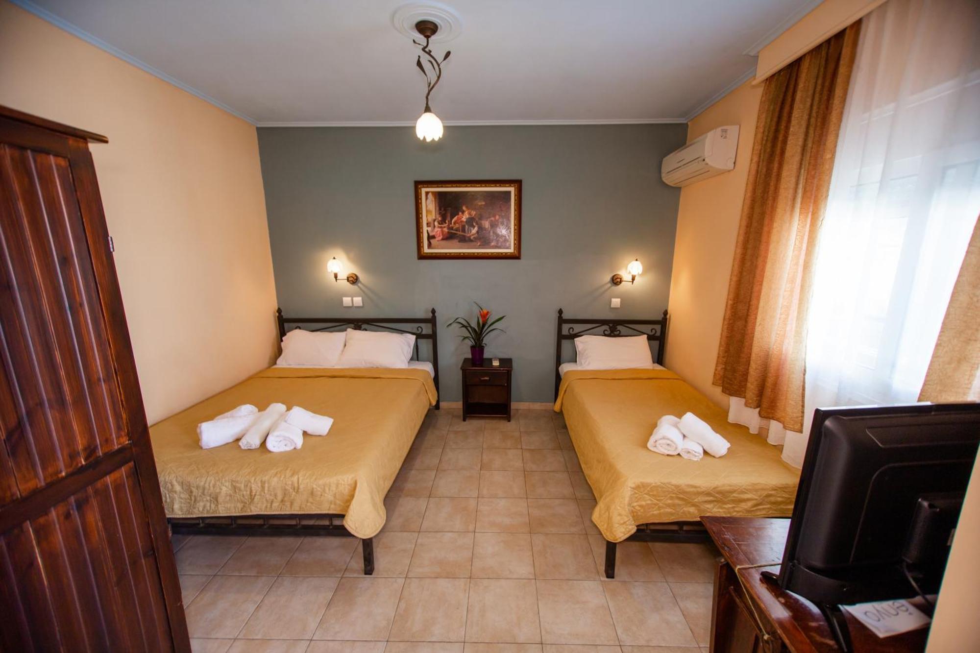 Xenia Palace Luxury Apartments Vrasná エクステリア 写真
