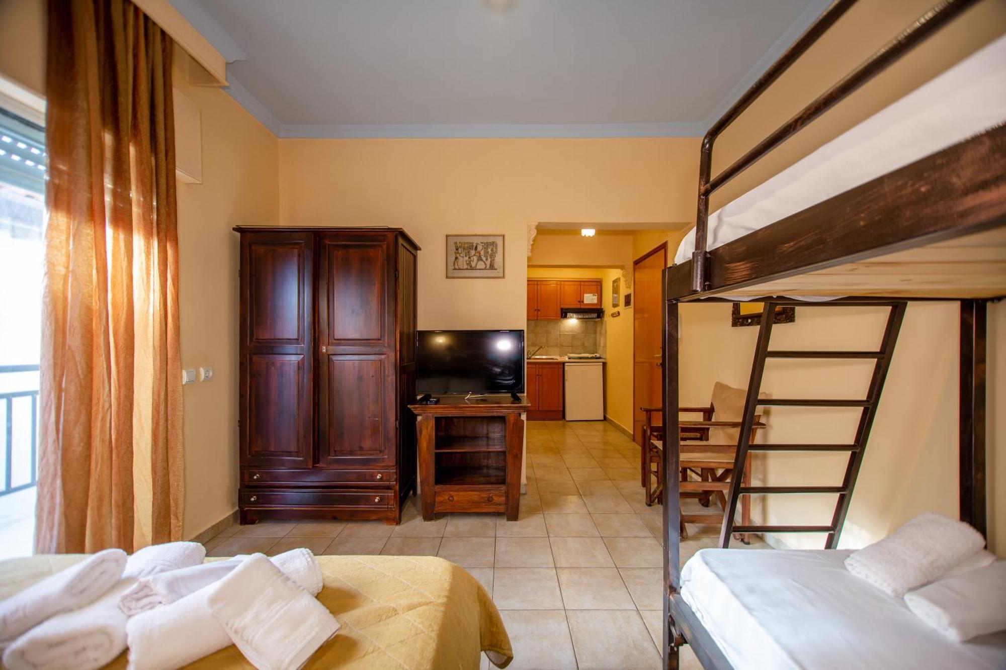 Xenia Palace Luxury Apartments Vrasná エクステリア 写真